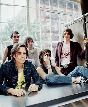 The Strokes, posed. Pub orig NME 10/2005 p28