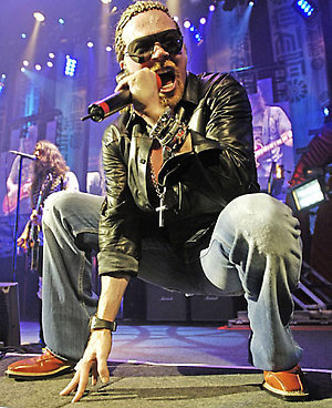 Guns n Roses play New York’s Hammerstein Ballroom, New York, USA on 12 May 2006