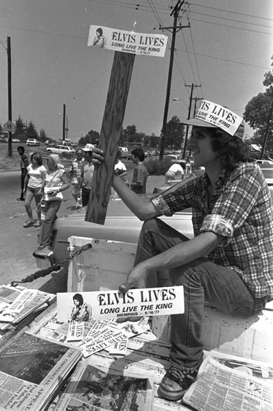 Elvis Presley Merchandise Sale – Forest Hill Cemeteries