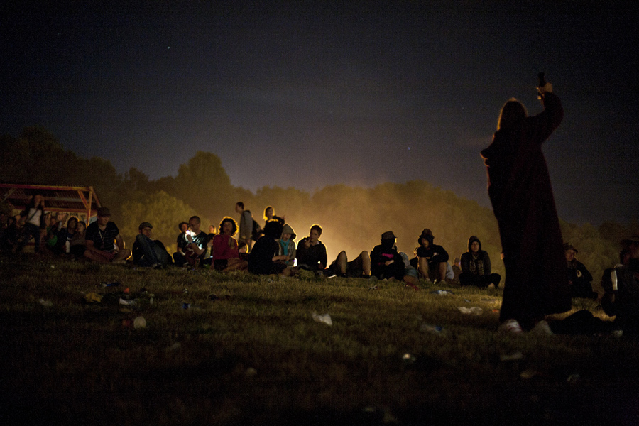 Atmosphere shots at Glastonbury 2010