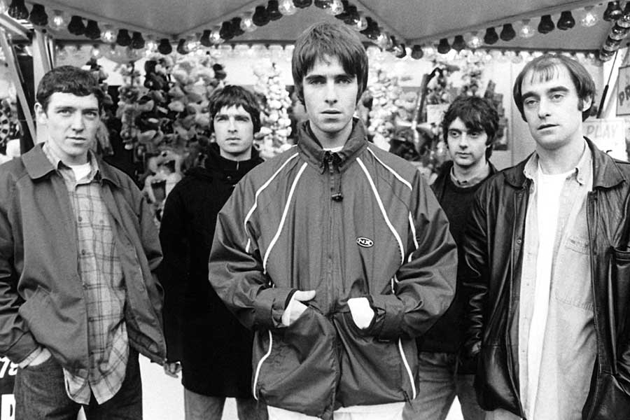 Oasis, 'Married With Children'