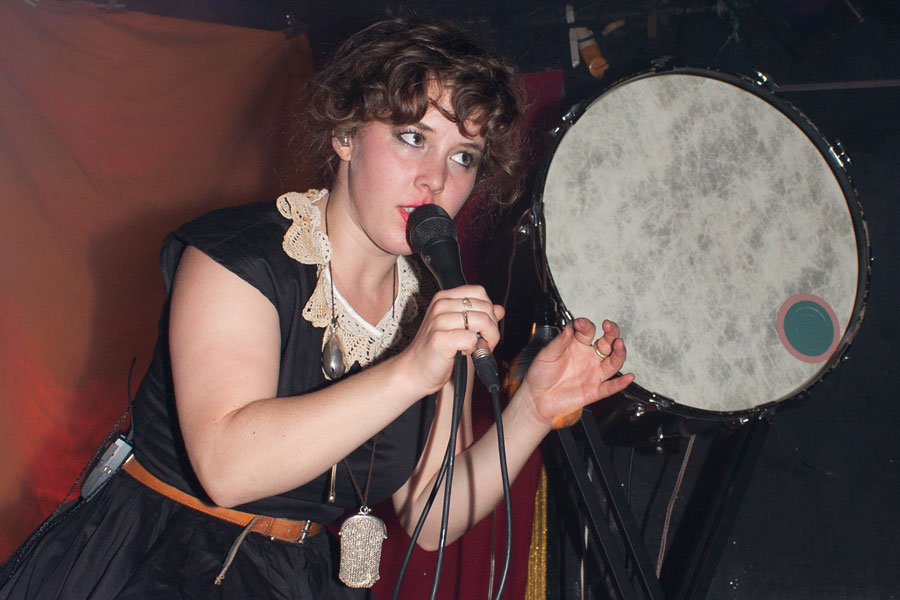 Purity Ring, 'Fineshrine'