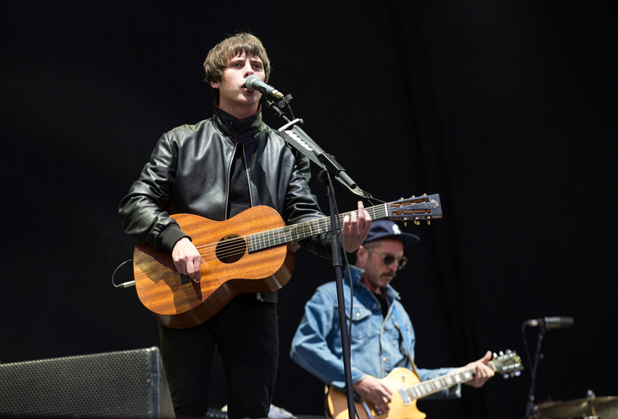 38. Jake Bugg – Lightning Bolt