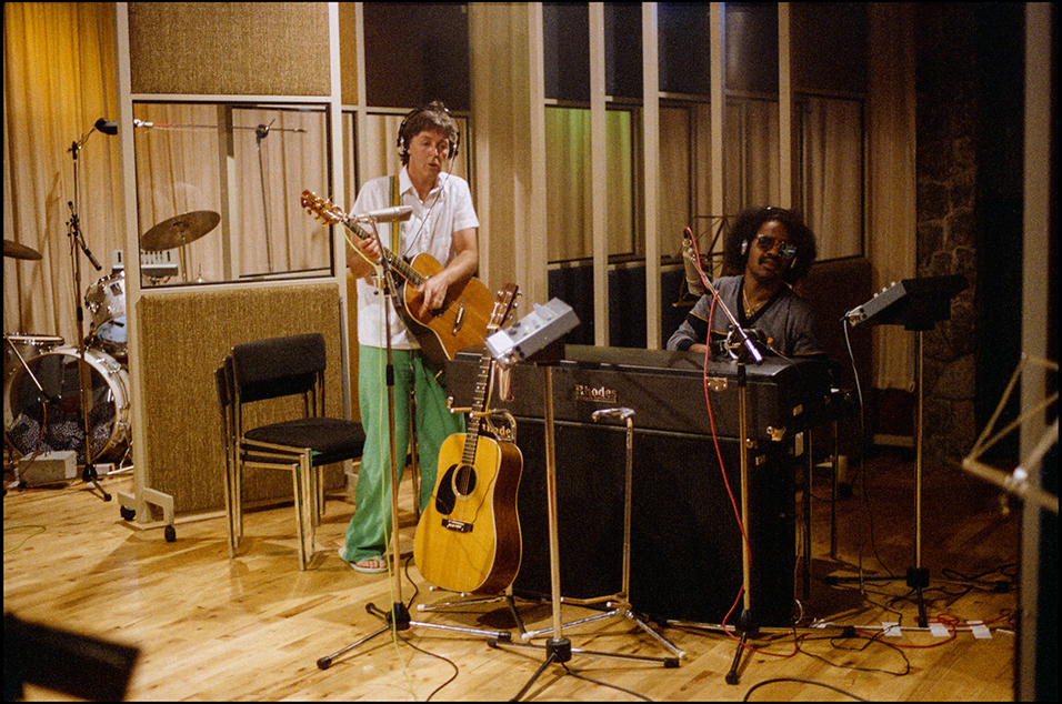 ebony and ivory paul mccartney and stevie wonder №271272 ebony and ivory paul mccartney and stevie wonder № 271271