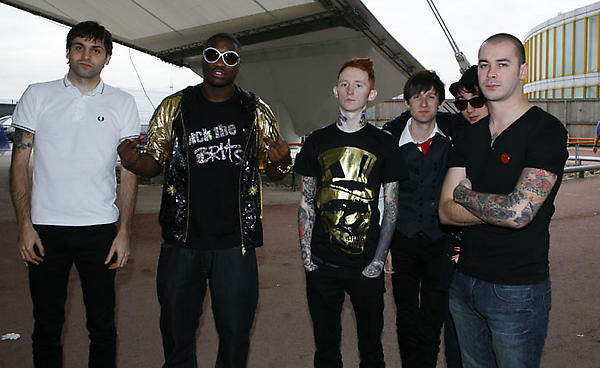 Gallows and Lethal Bizzle (2008)