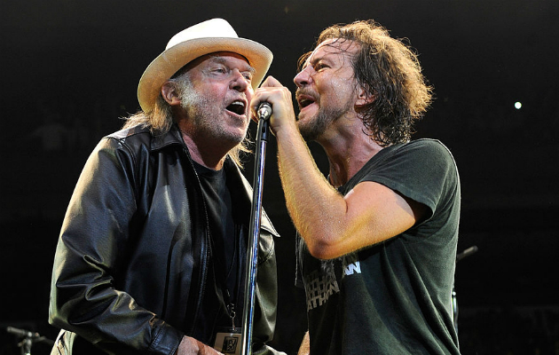 Nell Young Pearl Jam Hall of Fame