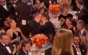 Golden Globes kiss