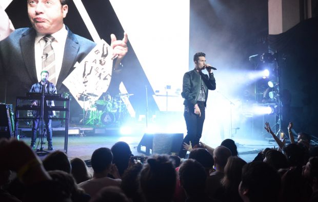 Bastille Live NME Awards 2017