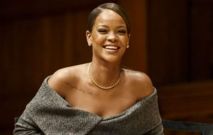 Rihanna cringes as she watches herself on 'Bates Motel'