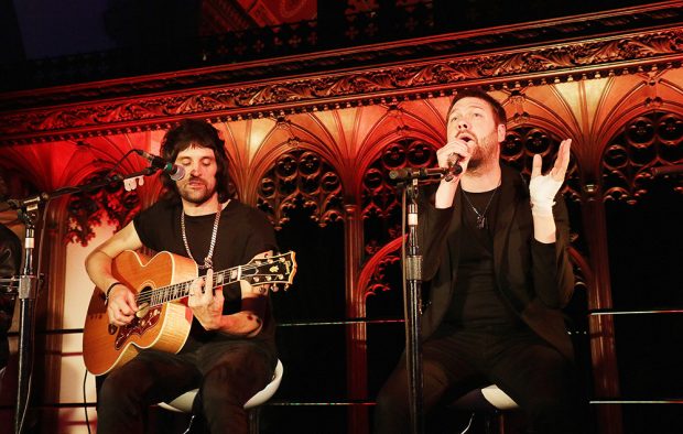 Kasabian Acoustic Reading