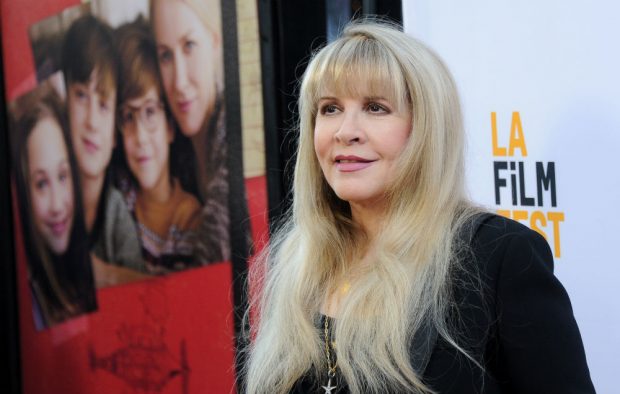 gypsy netflix stevie nicks fleetwood mac