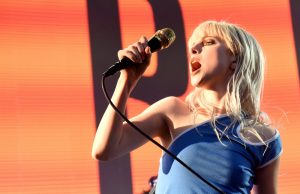 Watch Paramore cover Blondie's 'Heart Of Glass' live in London