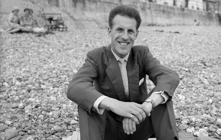 Bruce Forsyth dead