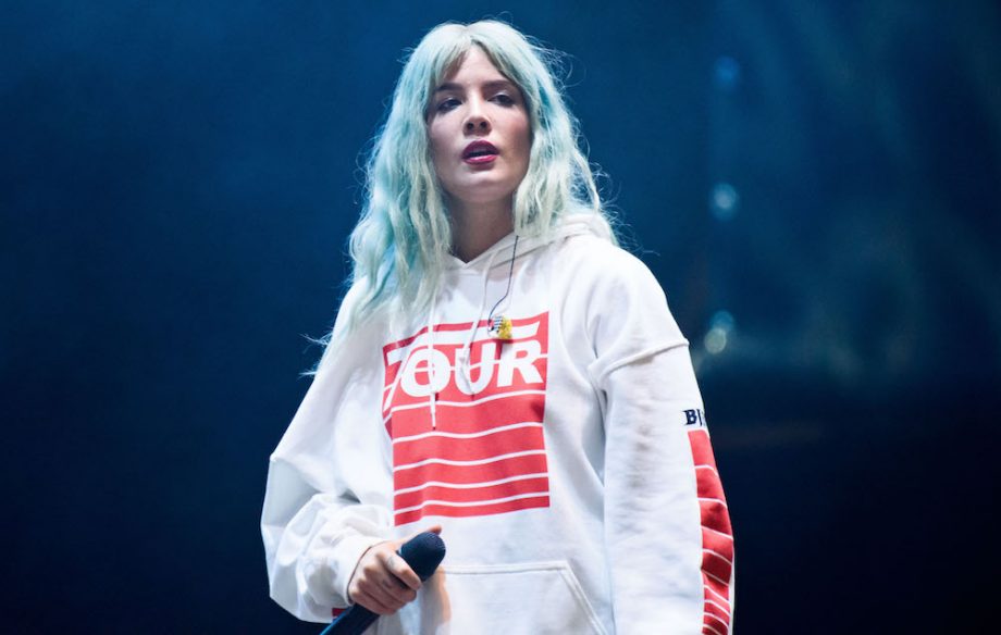 Russian fans Halsey