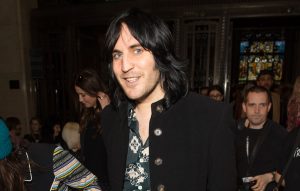 Fans react to Noel Fielding's first episode as Bake Off presenter