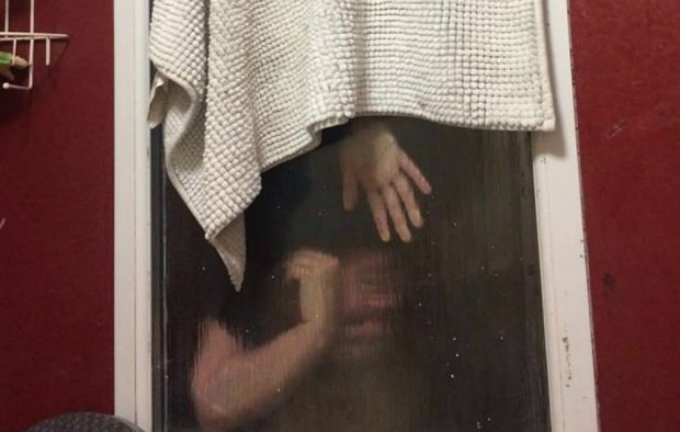 A tinder date when wrong when a lady got stuck in a window while attempting to retrieve her own poo