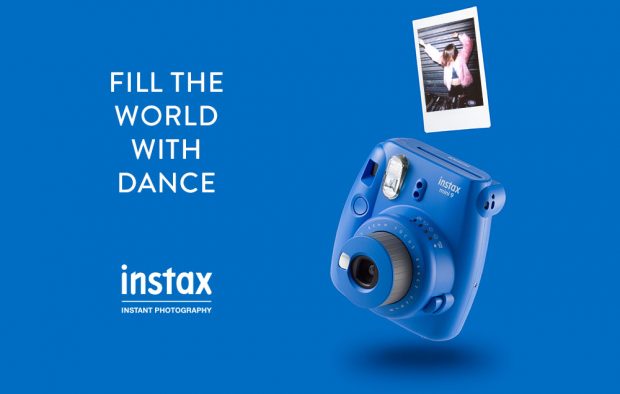 instax