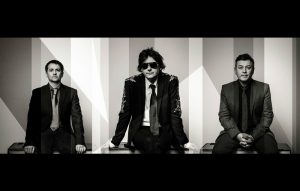 Manic Street Preachers announce new album 'Resistance Is Futile' and massive 2018 UK arena tour
