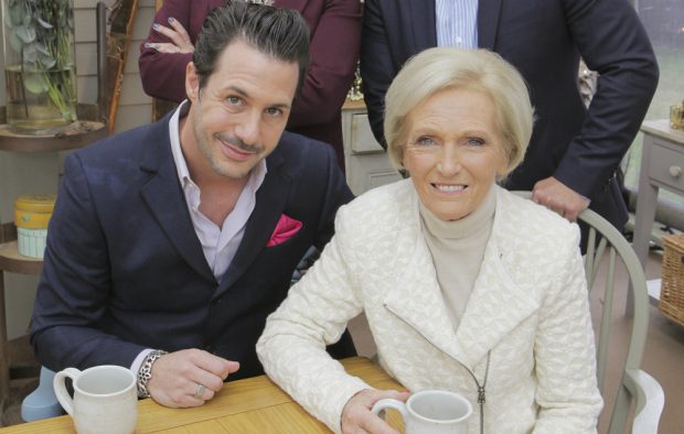 Johnny Iuzzini and Mary Berry on 'The Great American Baking Show'