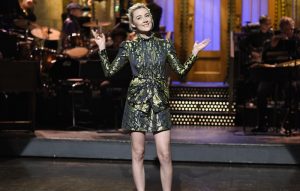 Watch Saoirse Ronan sing a song to help you pronounce her name