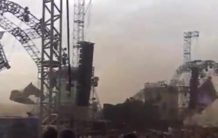 The stage collapses at Atmosphere EDM Festival in Brazil