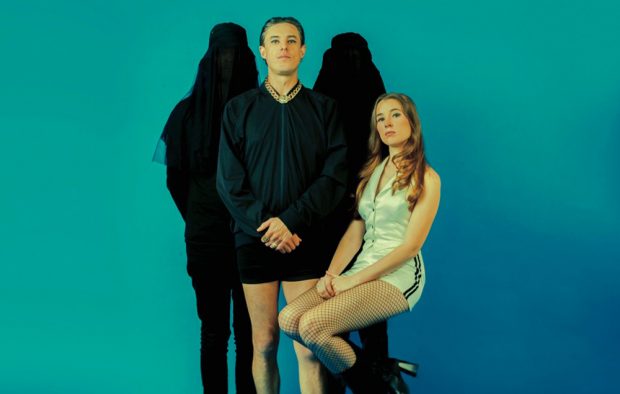 Confidence Man