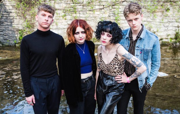 Pale Waves