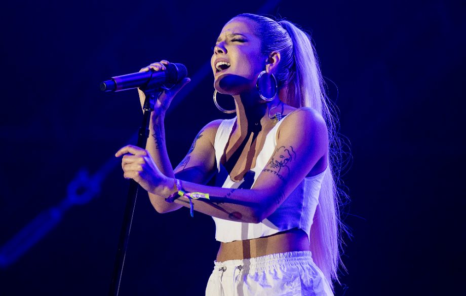 Halsey, world tour