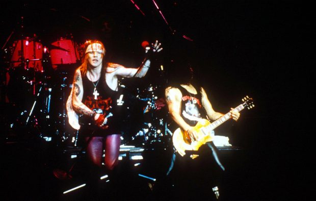 Guns N' Roses, live in 1989