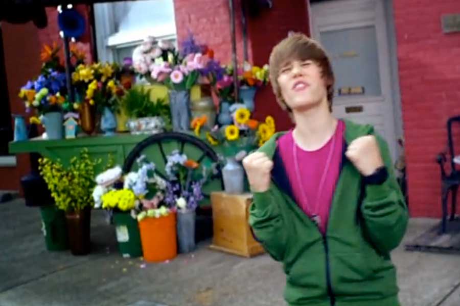 Justin Bieber – ‘One Less Lonely Girl’