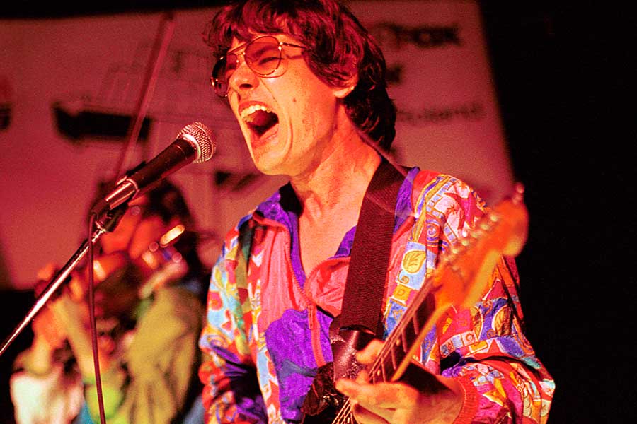 Bobby Conn.
