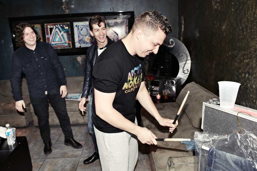 Matt Helders, Arctic Monkeys: Breaking Bad.