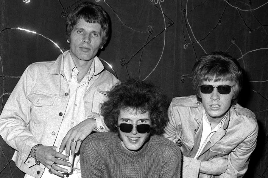 Walker Brothers – 'Sun Ain't Gonna Shine Anymore'.