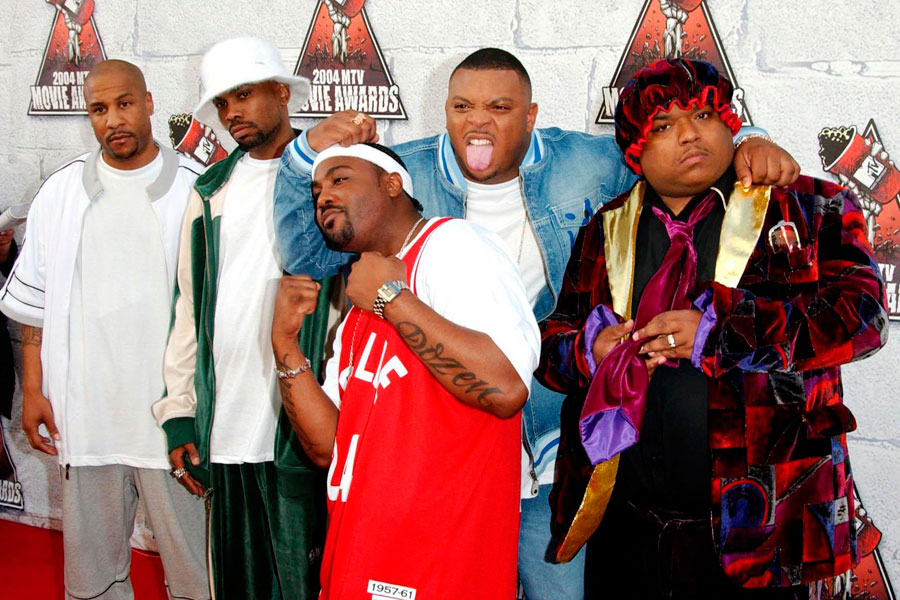 D12