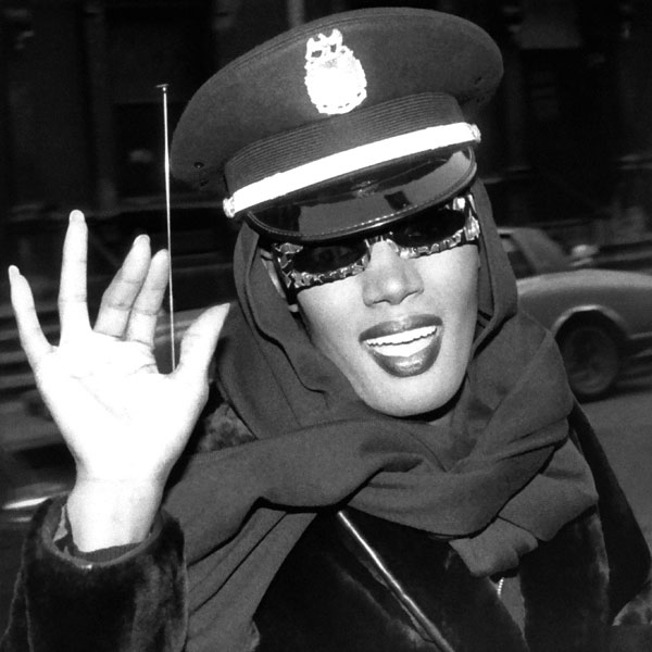 Grace Jones - Slave to the Rhythm