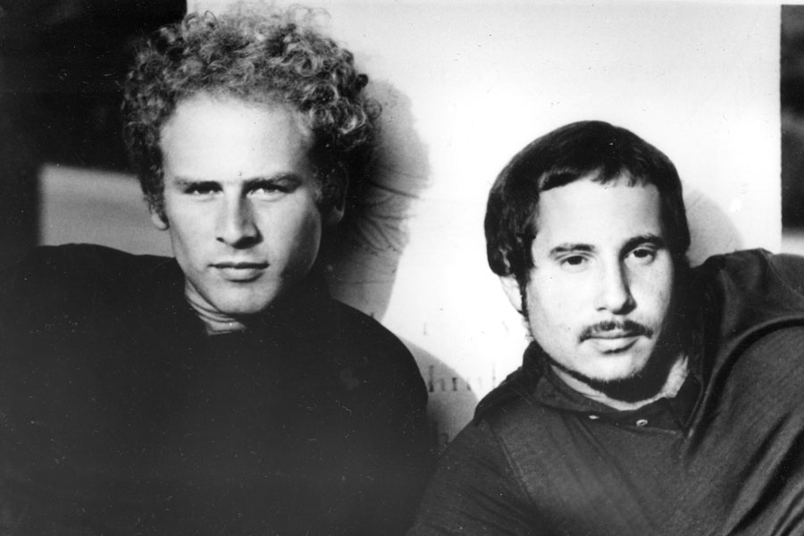 Simon & Garfunkel – April Come She Will (1:53)