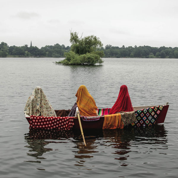 Quilt – 'Held In Splendor'