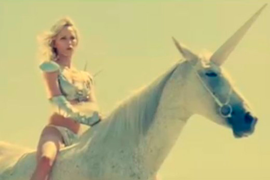 Muse - 'Knights of Cydonia'
