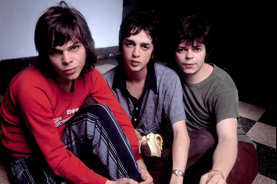 Supergrass, 'Caught By The Fuzz'