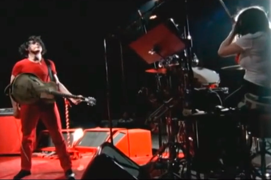 The White Stripes – ‘Under Great White Northern Lights’