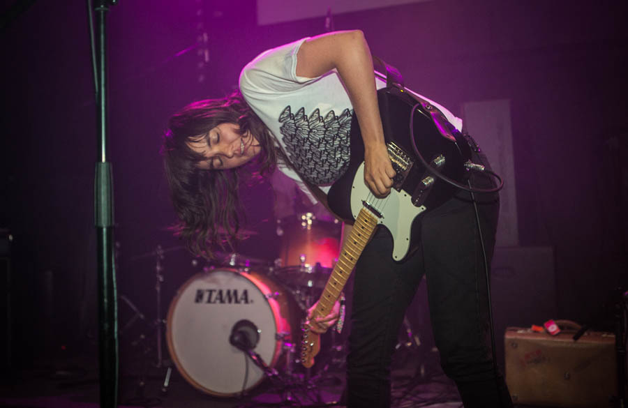 Courtney Barnett Covers The Lemonheads Being Around With Evan Dando Watch