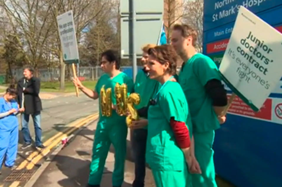 'Green Wing' cast show support for junior doctors on strike NME
