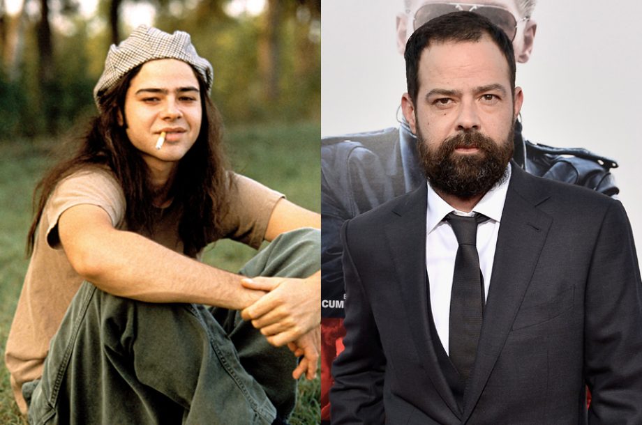 Rory Cochrane as Ron Slater