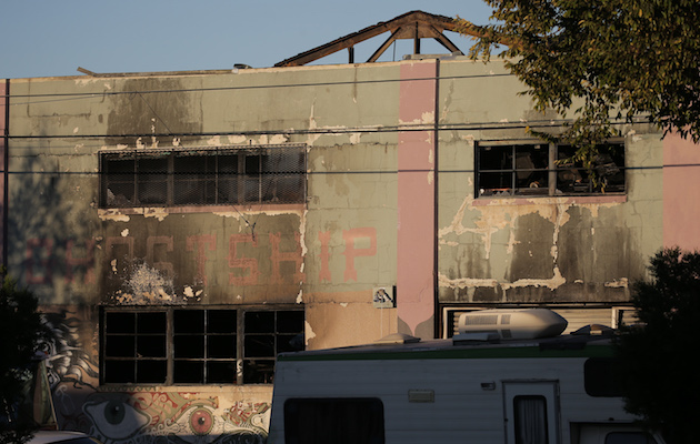 Warehouse Fire Kills Several People At Dance Party In Oakland