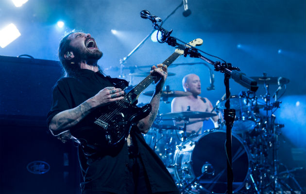 Biffy Clyro announce one-off charity gig