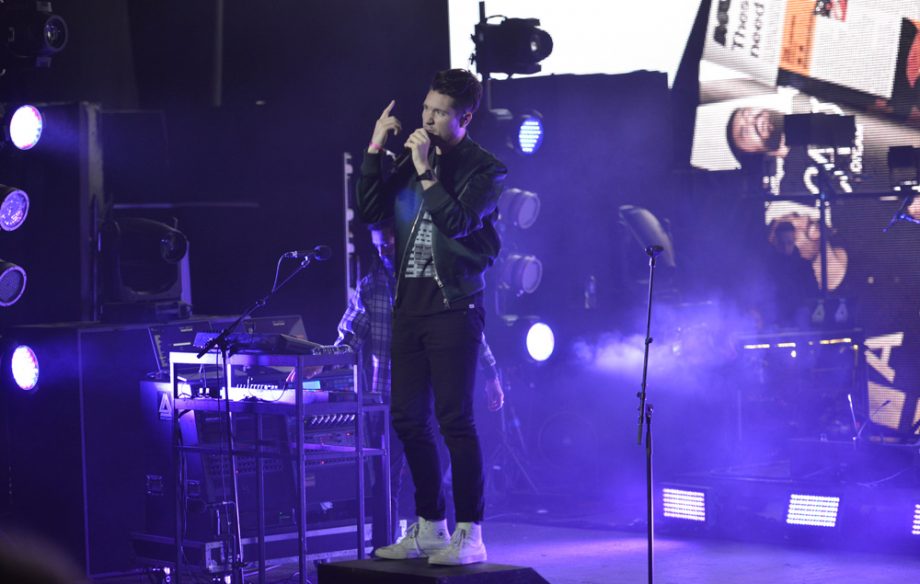 Bastille Live NME Awards 2017