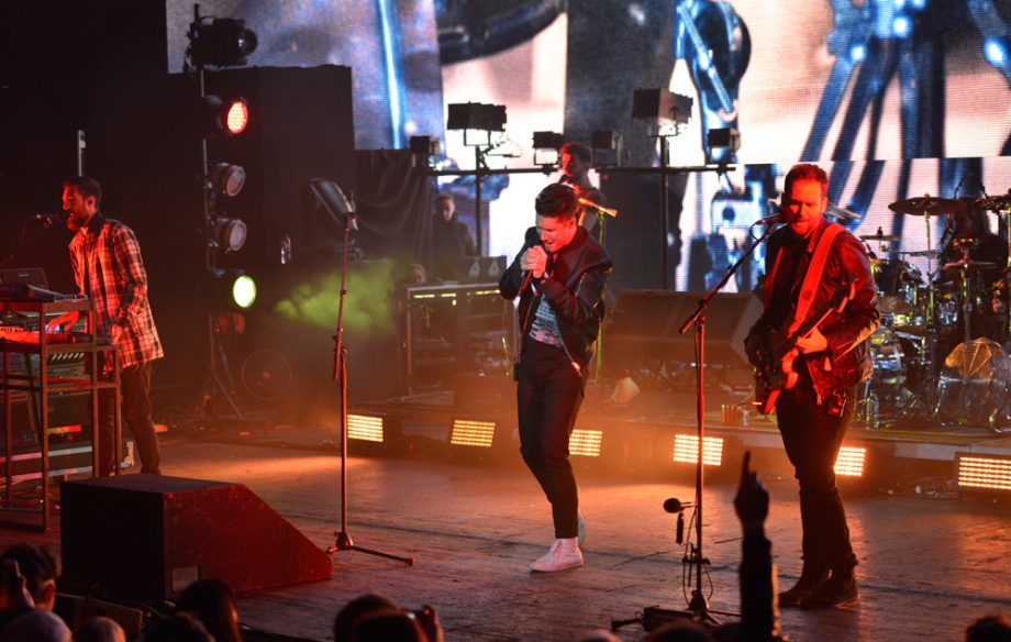 Bastille Live NME Awards 2017
