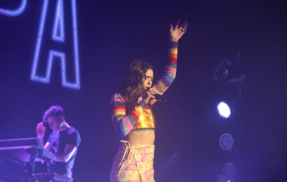 Dua Lipa Live NME Awards 2017