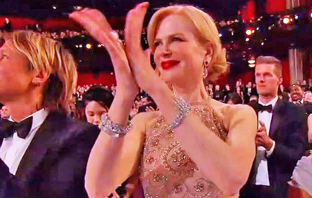 Nicole Kidman explains Oscars clapping incident NME(00)