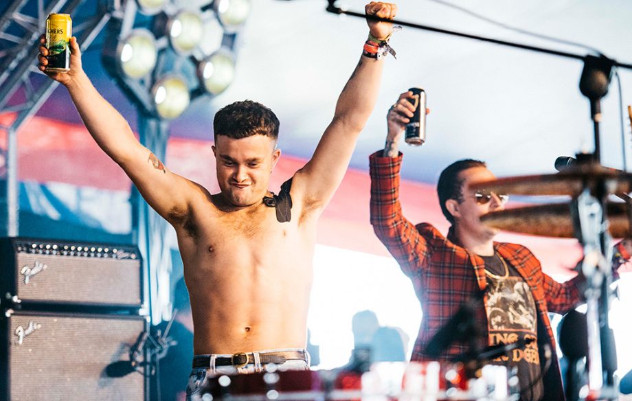 Slaves Glastonbury